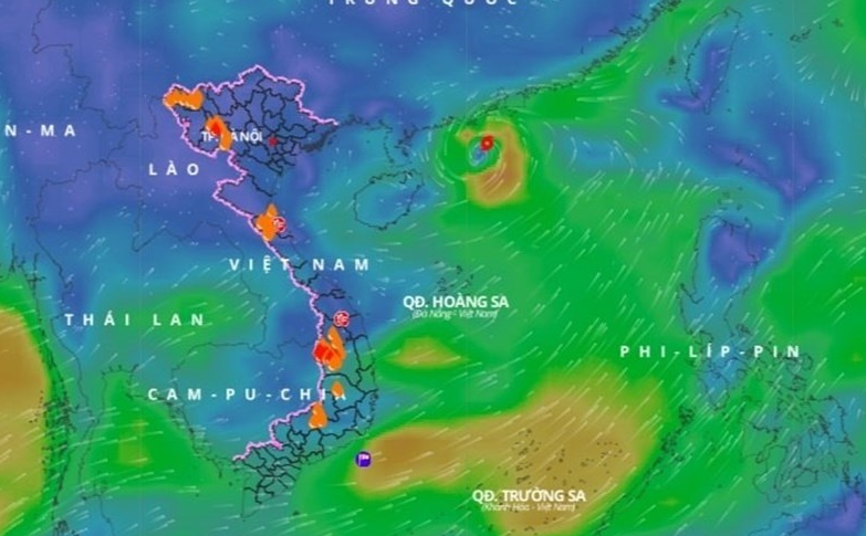 Áp thấp nhiệt đới đổ bộ Việt Nam trong 24h tới.