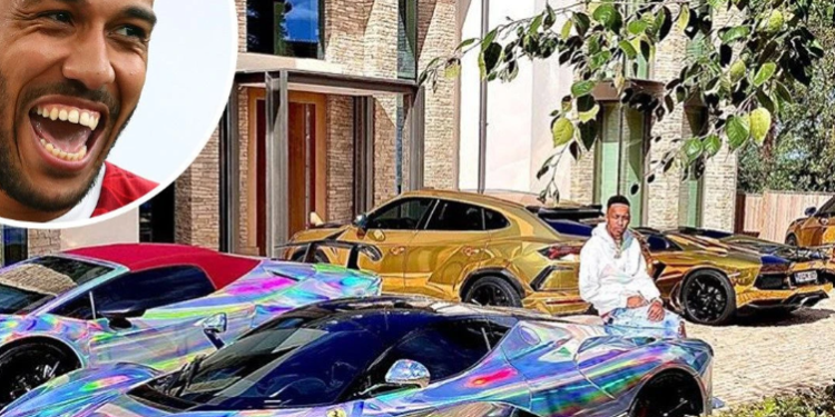 Cuộc sống hoàng gia của Neymar với siêu xe